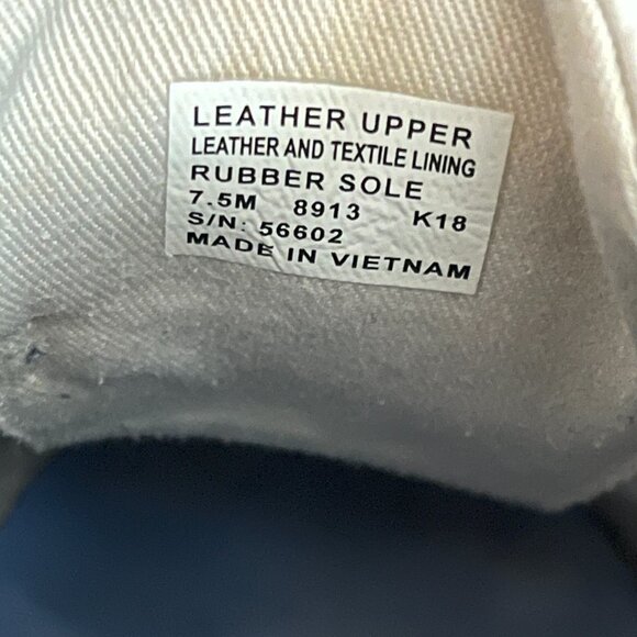 Tory Sport Women's White Leather Ruffle/Striped Sneakers Size: 7.5 - Picture 9 of 13